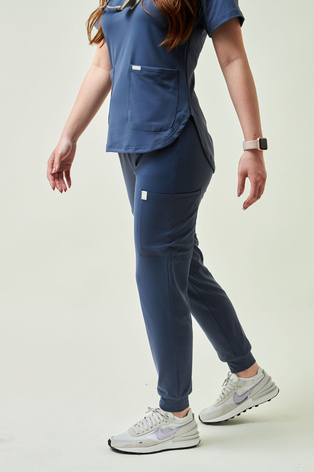Thea 8-Pockets Jogger