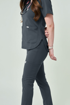 Last Call Curvy Thea 8-Pockets Jogger
