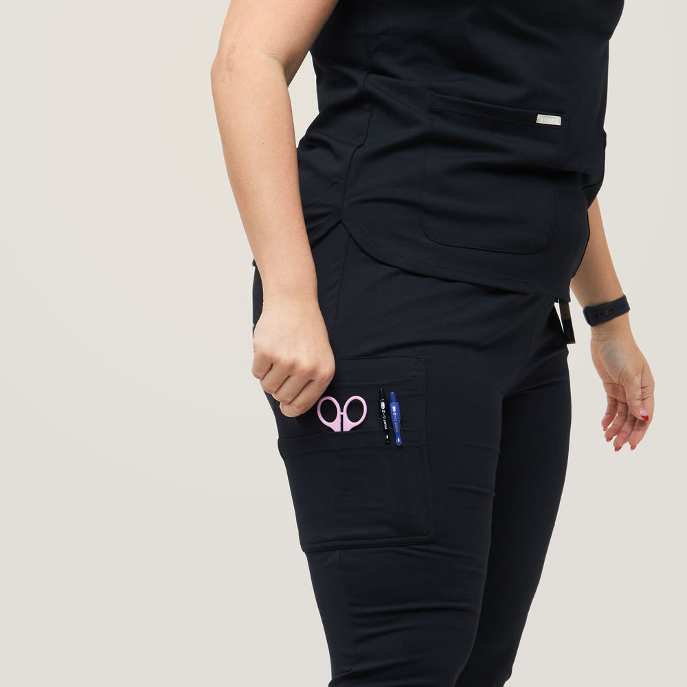 
                      
                        Tall Thea 8-Pockets Jogger
                      
                    