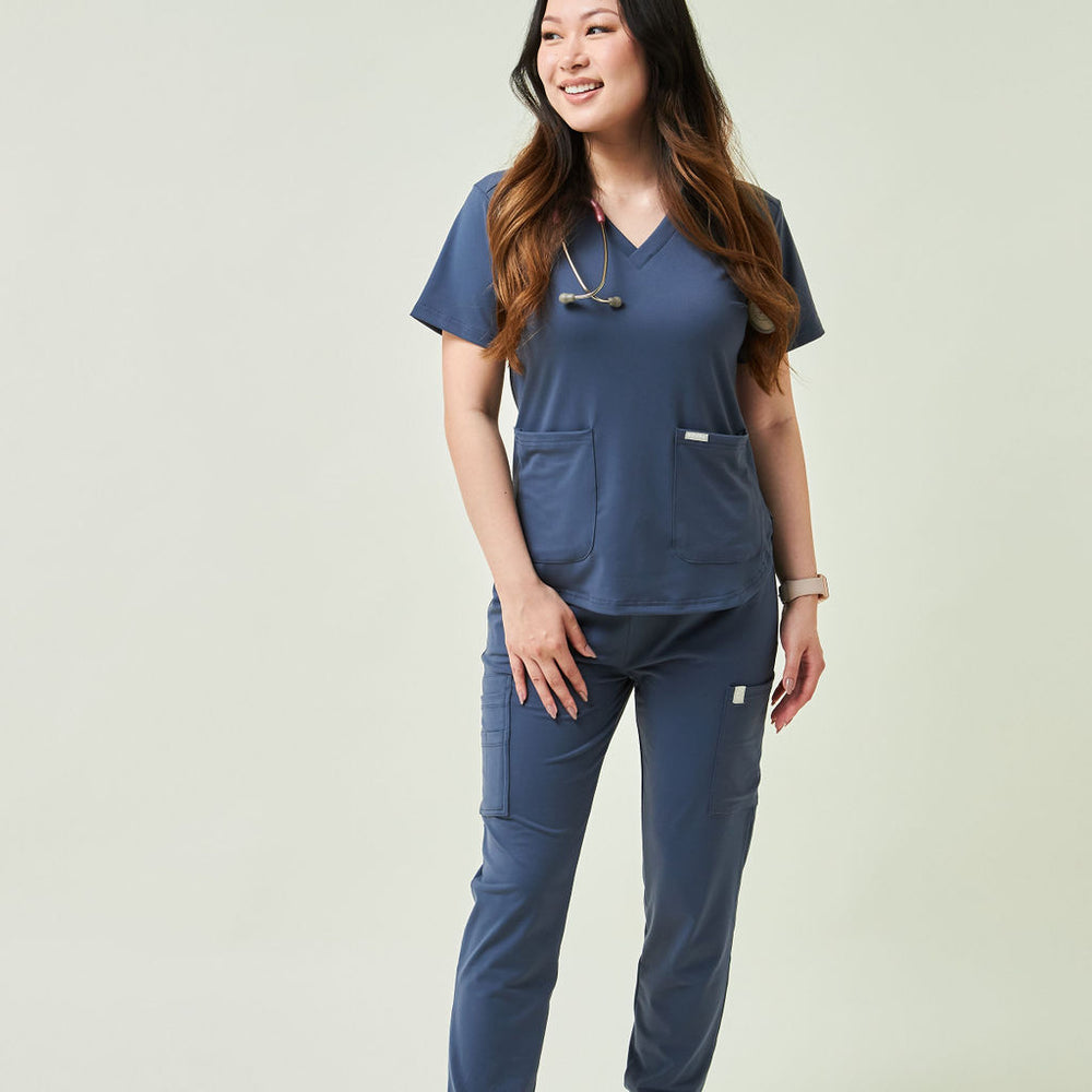 
                      
                        Harry 2-Pockets Top
                      
                    