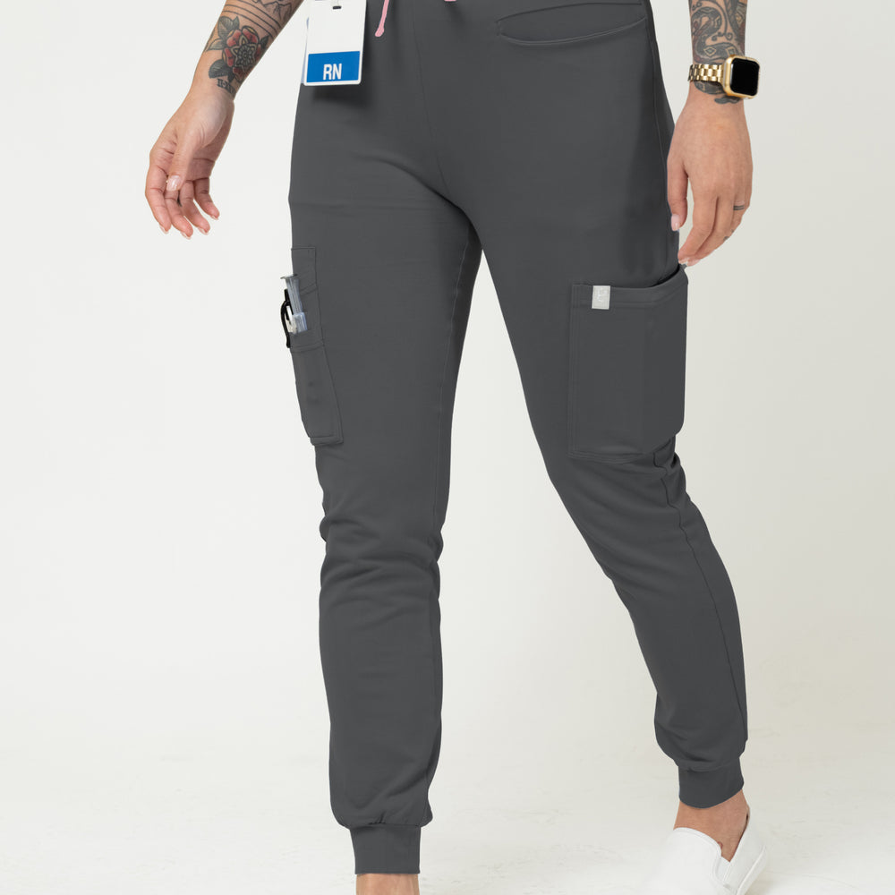 
                      
                        Thea 8-Pockets Jogger
                      
                    