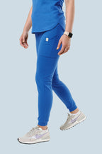 Last Call Curvy Thea 8-Pockets Jogger