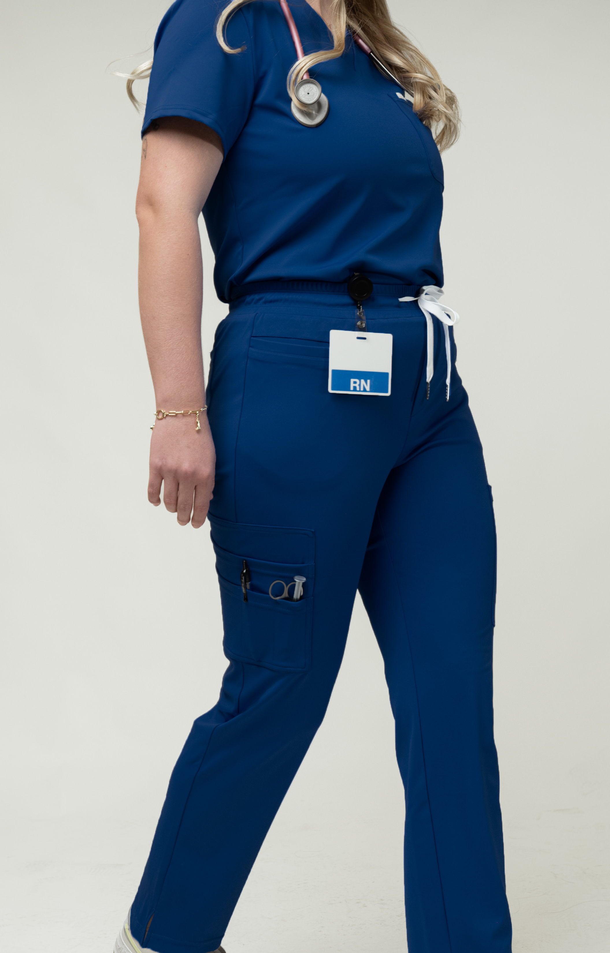 Slade 8-Pockets Straight Pants (Yoga Core)