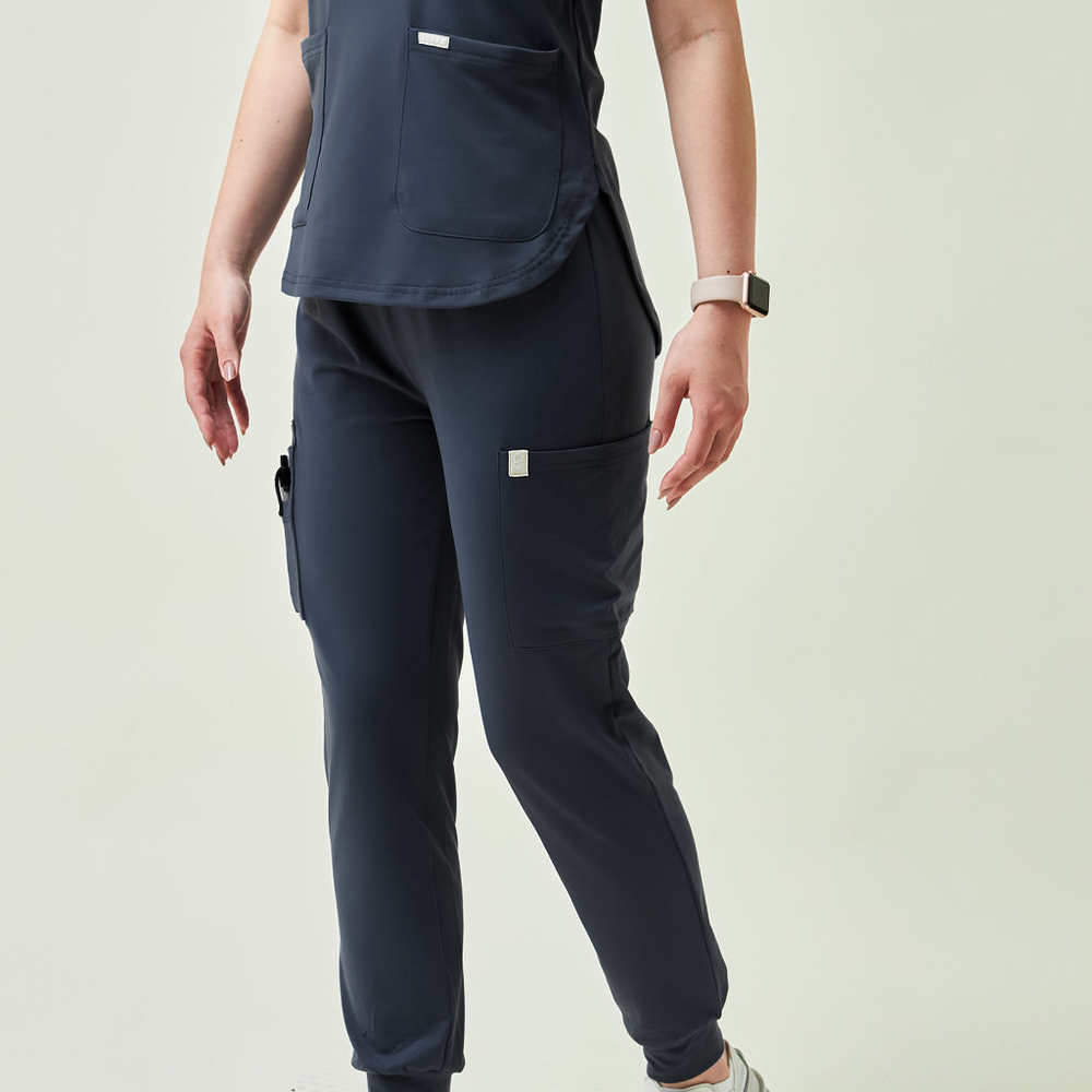 
                      
                        Tall Thea 8-Pockets Jogger
                      
                    