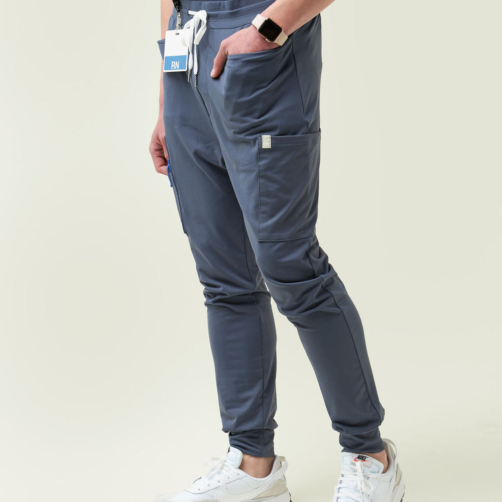 
                      
                        Rubio 8-Pockets Jogger
                      
                    